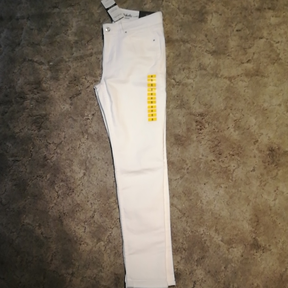 Jeans - Picture 2 of 2